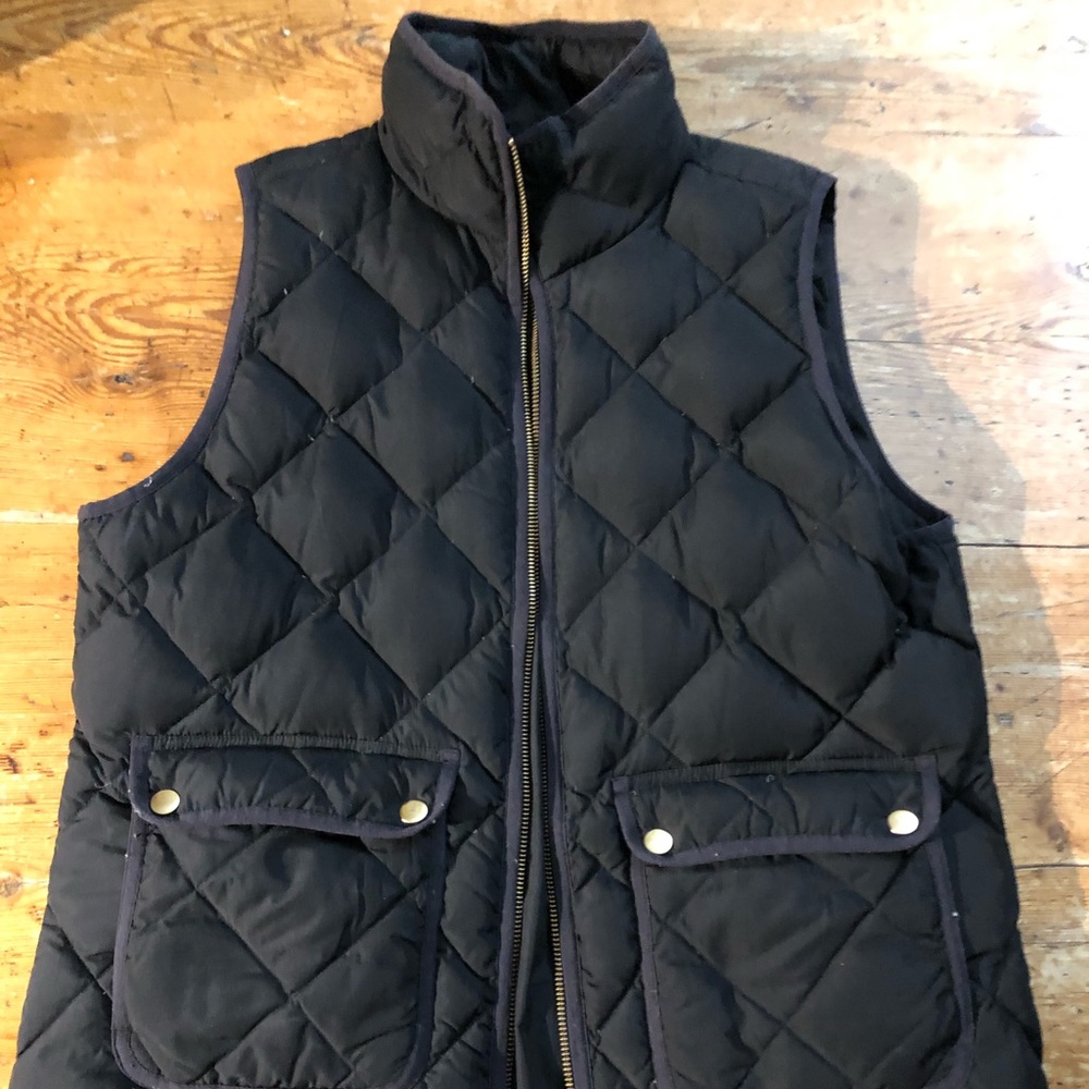 J. Crew Black women’s excursion vest